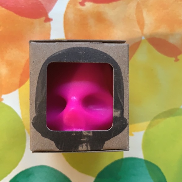 🎈HOST PICK 🎈NWT | RARE | 100% Natural Skull Fruit Lip-chap - Picture 3 of 5